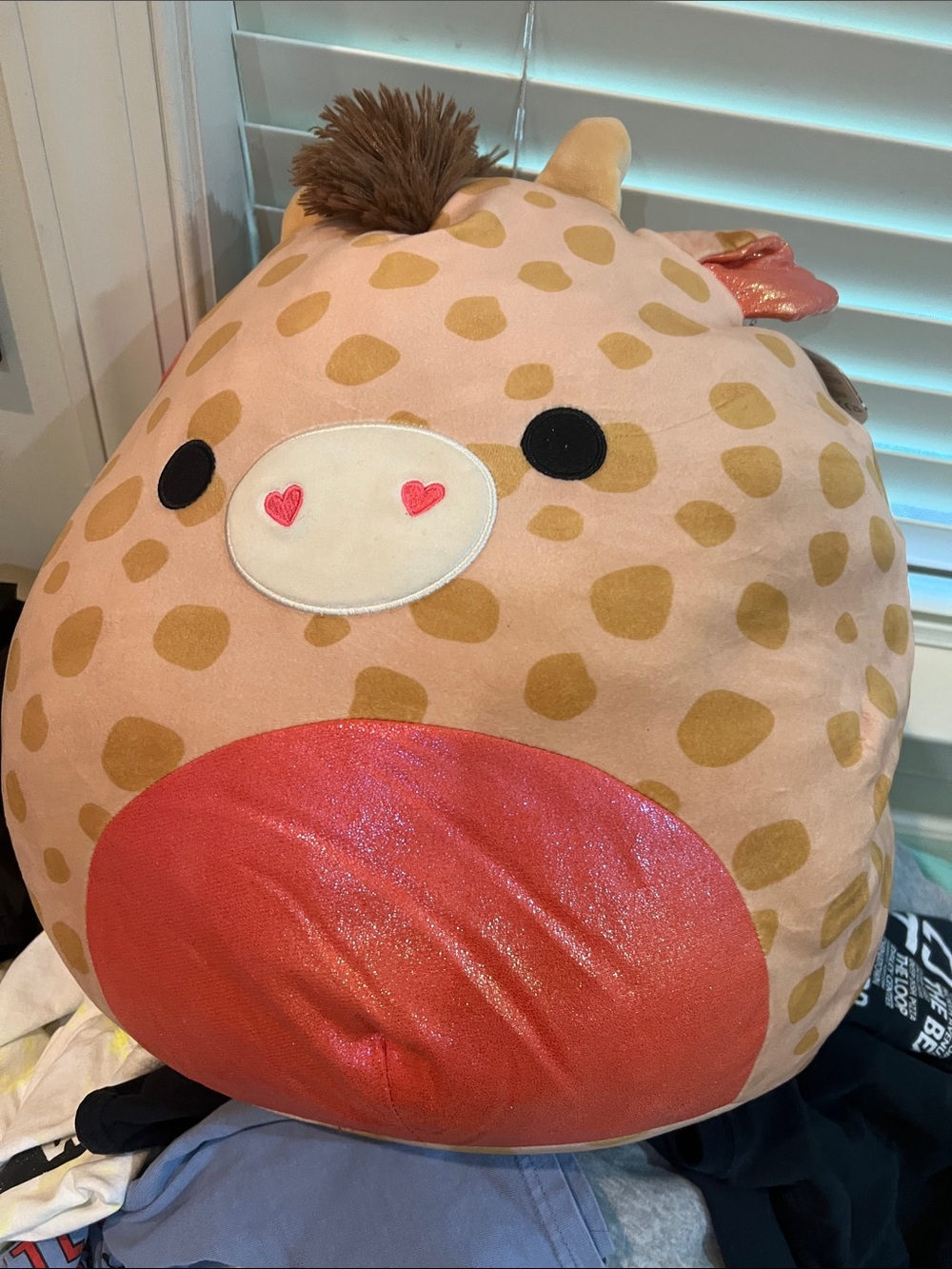 Squishmallow Zuni! Plush Giraffe Heart-Nose Stuffed Toy - Pink and Gold